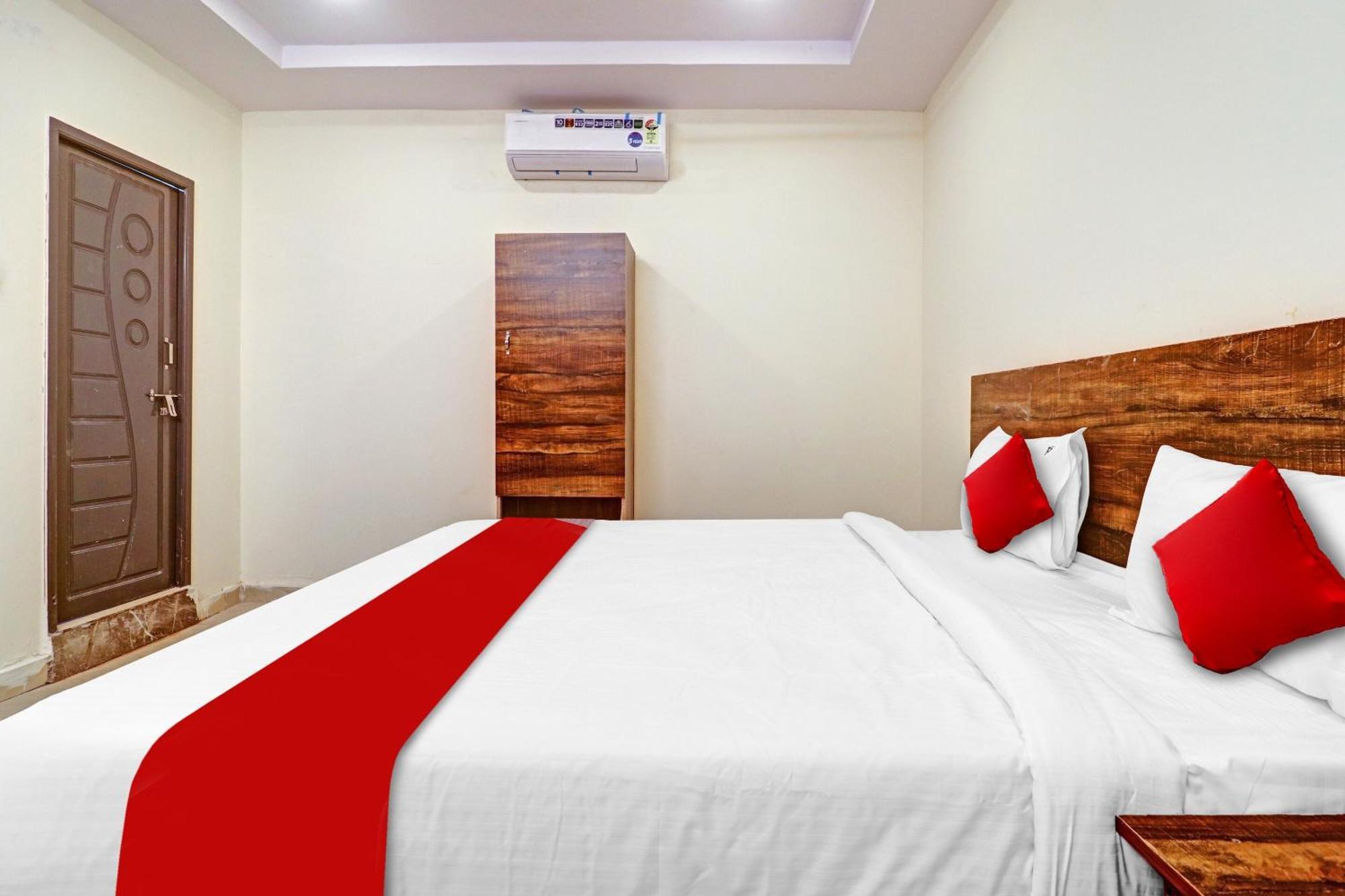 Hotel O R Square Inn Hajdarábád Exteriér fotografie